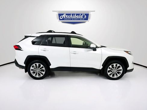 Used 2023 Toyota RAV4 XLE Premium AWD/4WD image 9