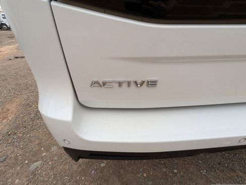 Certified 2025 Ford Expedition Active AWD/4WD image 7