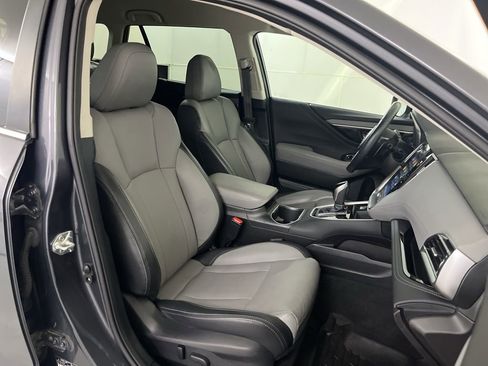 Used 2023 Subaru Outback Limited image 21