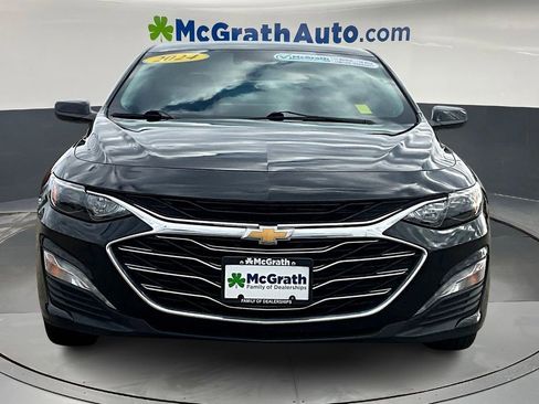 Used 2024 Chevrolet Malibu LT image 2