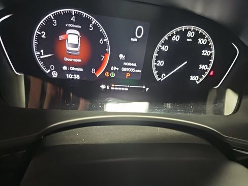 Used 2022 Honda Civic Sport image 5