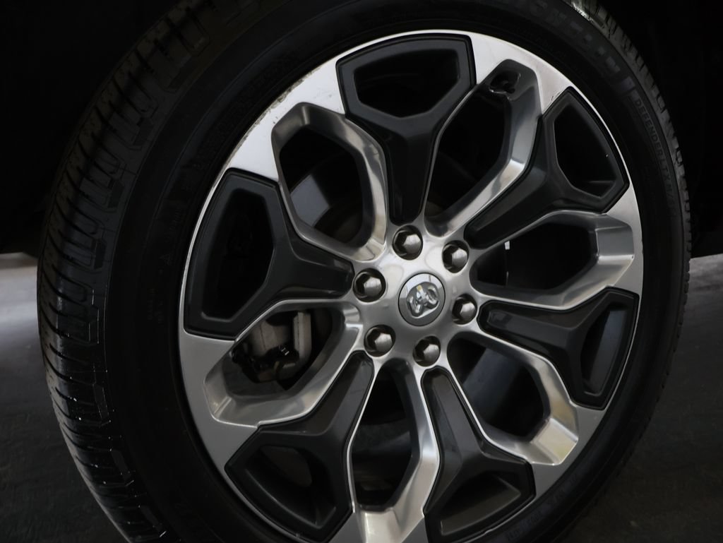 Used 2021 RAM 1500 Limited AWD/4WD image 35