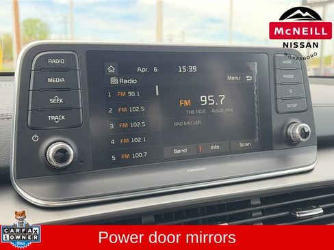 Used 2021 Kia Telluride S FWD image 22