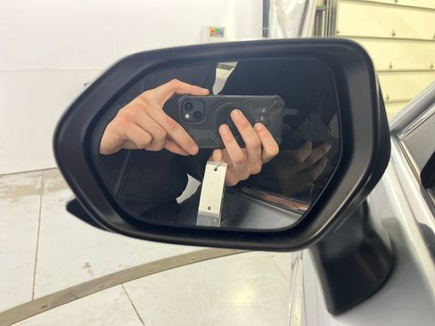 Used 2020 Toyota Camry LE image 15