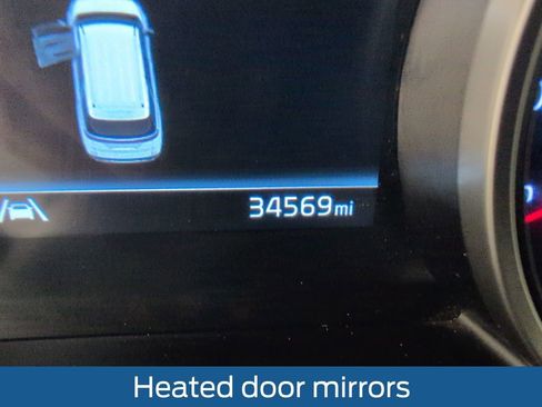 Used 2024 Kia Carnival LX image 27