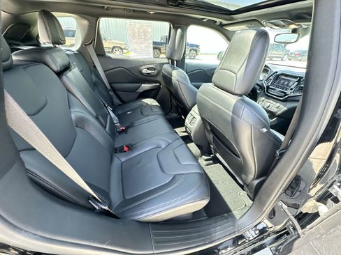 Used 2020 Jeep Cherokee High Altitude AWD/4WD image 28