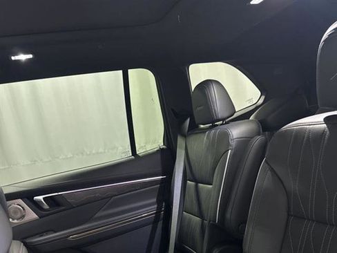 New 2026 Buick Enclave Avenir w/ Super Cruise Package image 11