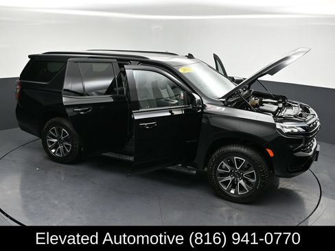 Used 2023 Chevrolet Tahoe Z71 w/ Luxury Package AWD/4WD image 35
