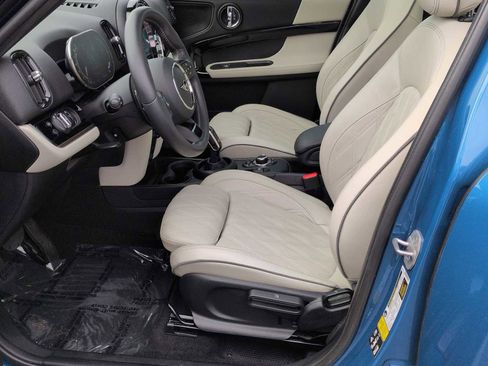 Certified 2023 MINI Cooper Countryman S w/ Signature Upholstery Package AWD/4WD image 17