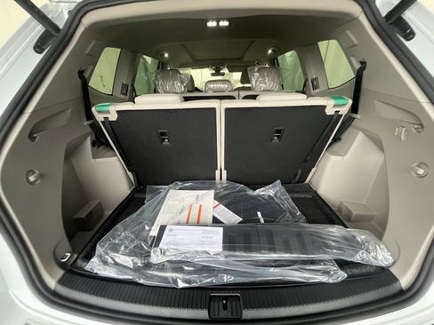 New 2026 Volkswagen Atlas SEL Premium R-Line image 27