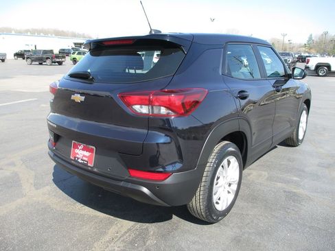 Used 2021 Chevrolet TrailBlazer LS image 5