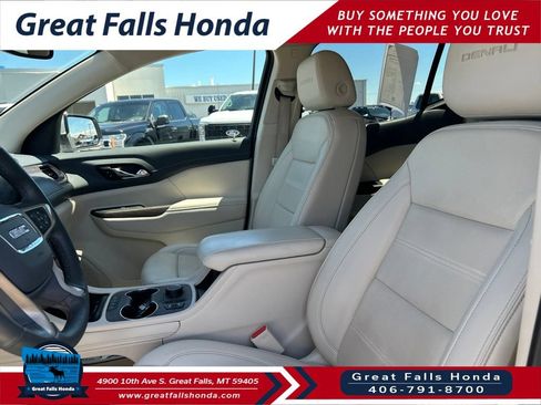 Used 2023 GMC Acadia Denali AWD/4WD image 19