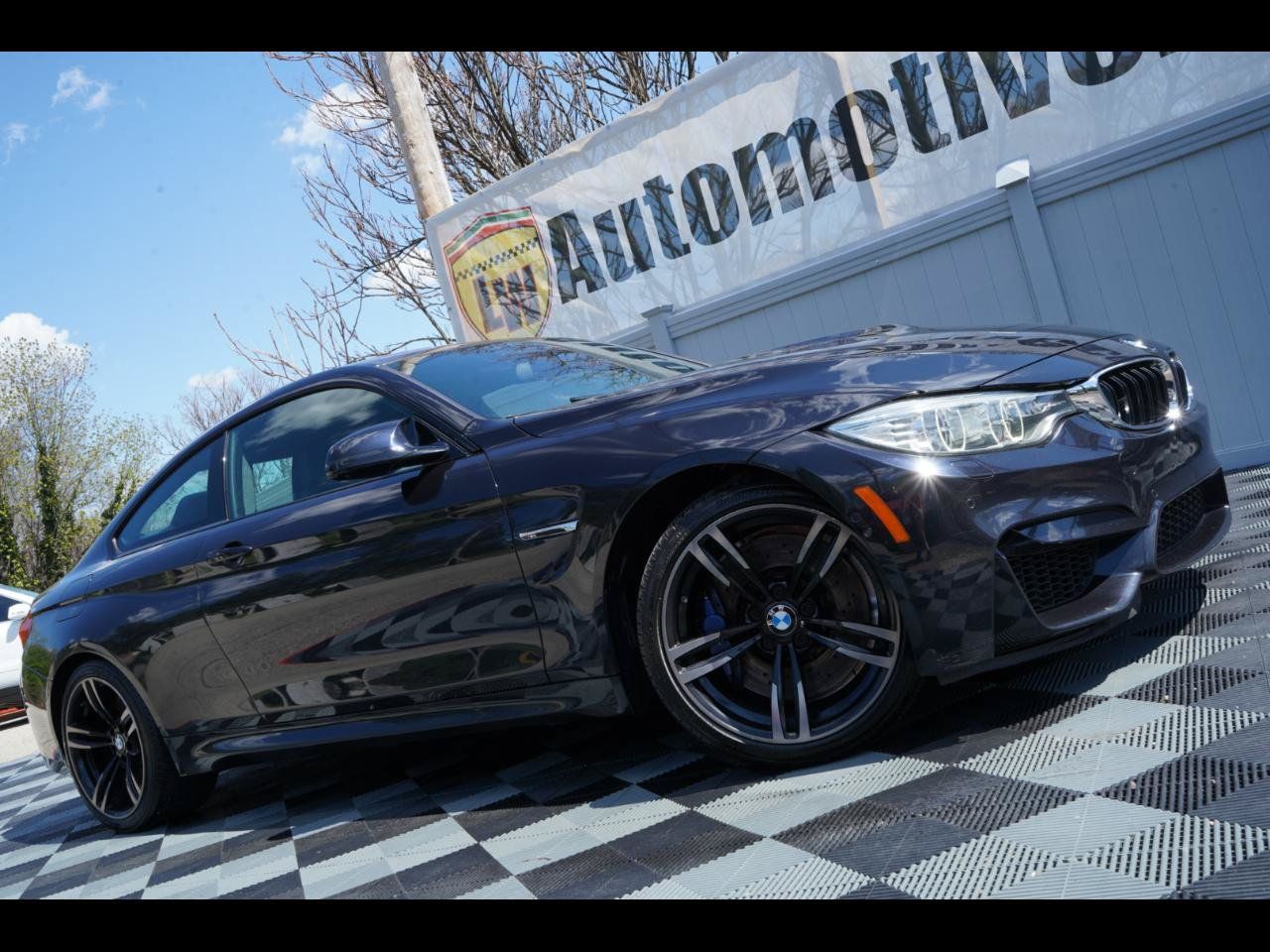 Used 2016 BMW M4 Coupe w/ Executive Package RWD image 1