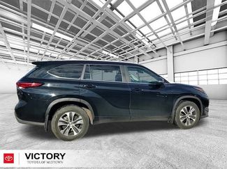 Certified 2023 Toyota Highlander XLE video 2