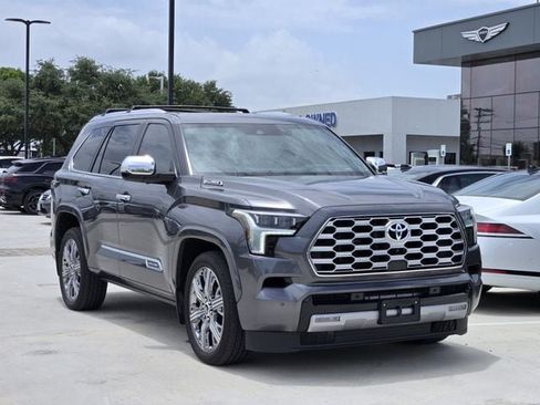 Used 2024 Toyota Sequoia Capstone AWD/4WD image 2