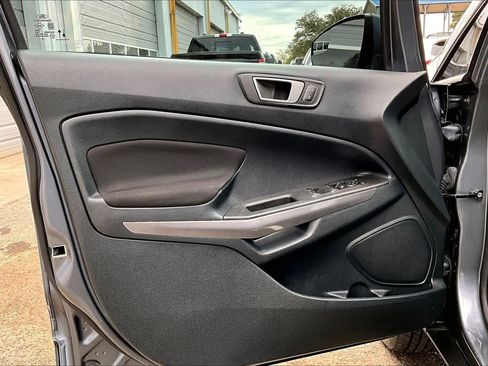 Used 2021 Ford EcoSport SE image 21