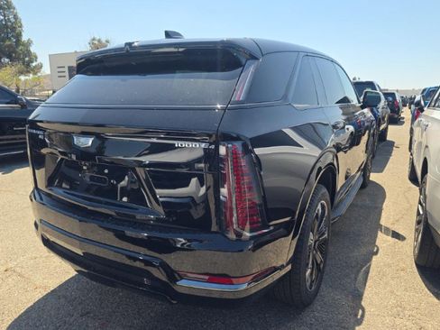 Used 2025 Cadillac Escalade IQ Sport 2 AWD/4WD image 2