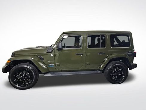Used 2021 Jeep Wrangler Unlimited Sahara w/ Safety Group image 8