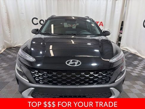 Used 2023 Hyundai Kona SEL FWD image 2