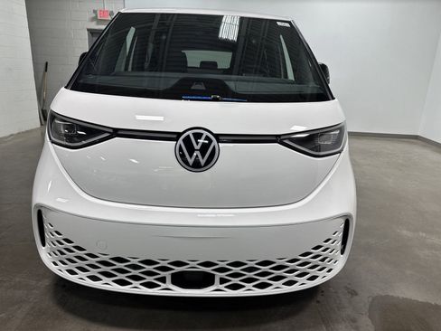 New 2025 Volkswagen ID. Buzz Pro S image 7