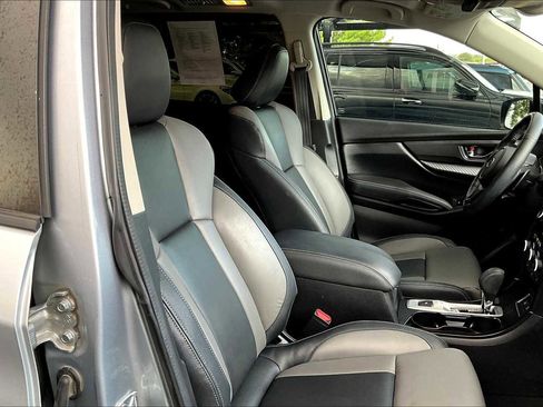 Used 2022 Subaru Ascent Onyx Edition image 8