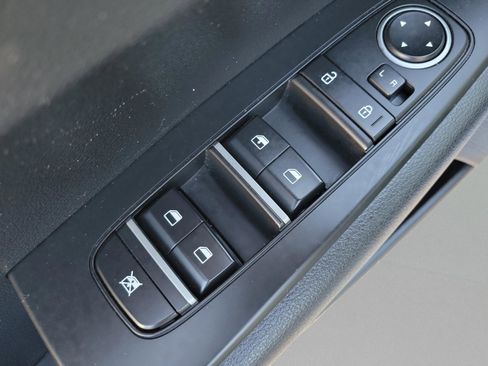Certified 2024 Kia Forte LXS FWD image 13