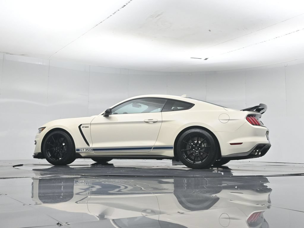 Certified 2020 Ford Mustang Shelby GT350 w/ Technology Package RWD image 51