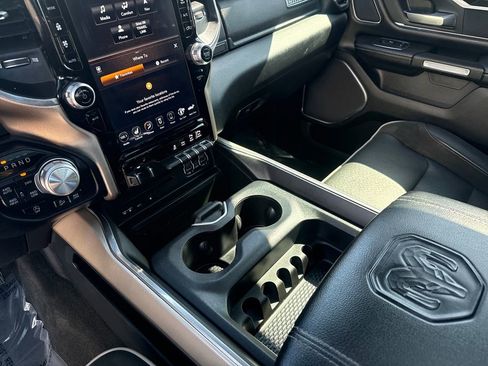 Used 2019 RAM 1500 Laramie AWD/4WD image 24
