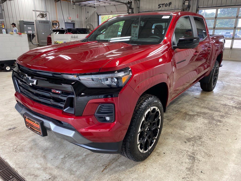 New 2026 Chevrolet Colorado Z71 w/ Technology Package AWD/4WD image 9