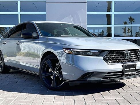 Used 2023 Honda Accord Sport image 3