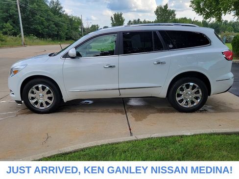 Used 2017 Buick Enclave Premium AWD/4WD image 6