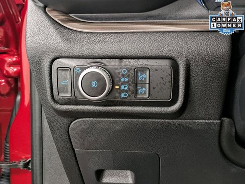 Used 2022 Ford Explorer Limited w/ Equipment Group 301A image 20