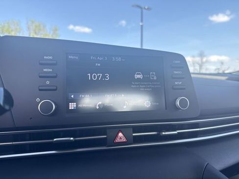 New 2026 Hyundai Elantra SE FWD image 16