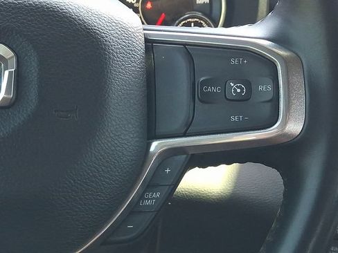 Used 2021 RAM 1500 Laramie AWD/4WD image 18
