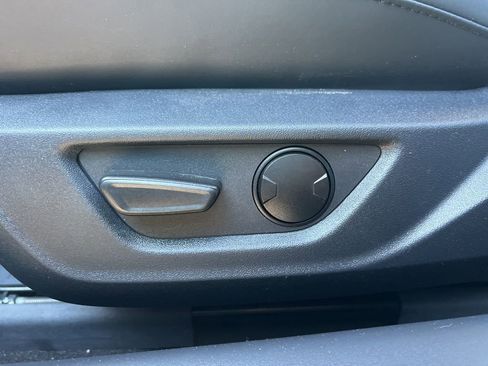 Used 2024 Ford Mustang Premium image 27