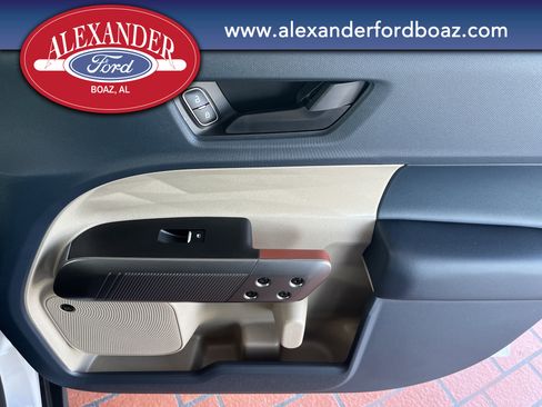 New 2026 Ford Maverick Lariat image 16