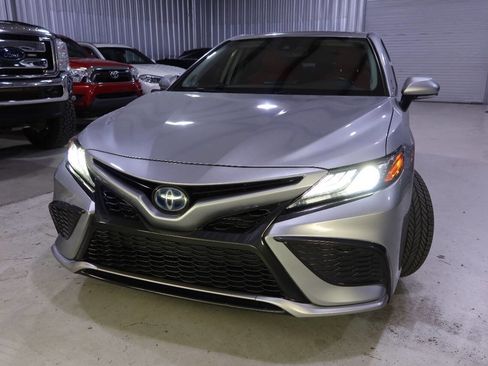 Used 2022 Toyota Camry XSE image 42