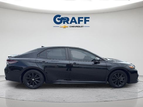 Used 2023 Toyota Camry SE w/ Convenience Package AWD/4WD image 9