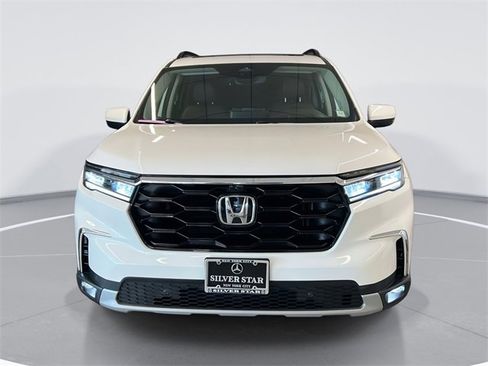 Used 2023 Honda Pilot Elite image 2
