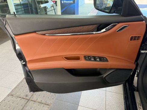 Certified 2022 Maserati Quattroporte Modena RWD image 23