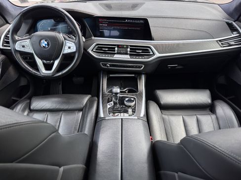 Used 2022 BMW X7 xDrive40i w/ Premium Package image 26