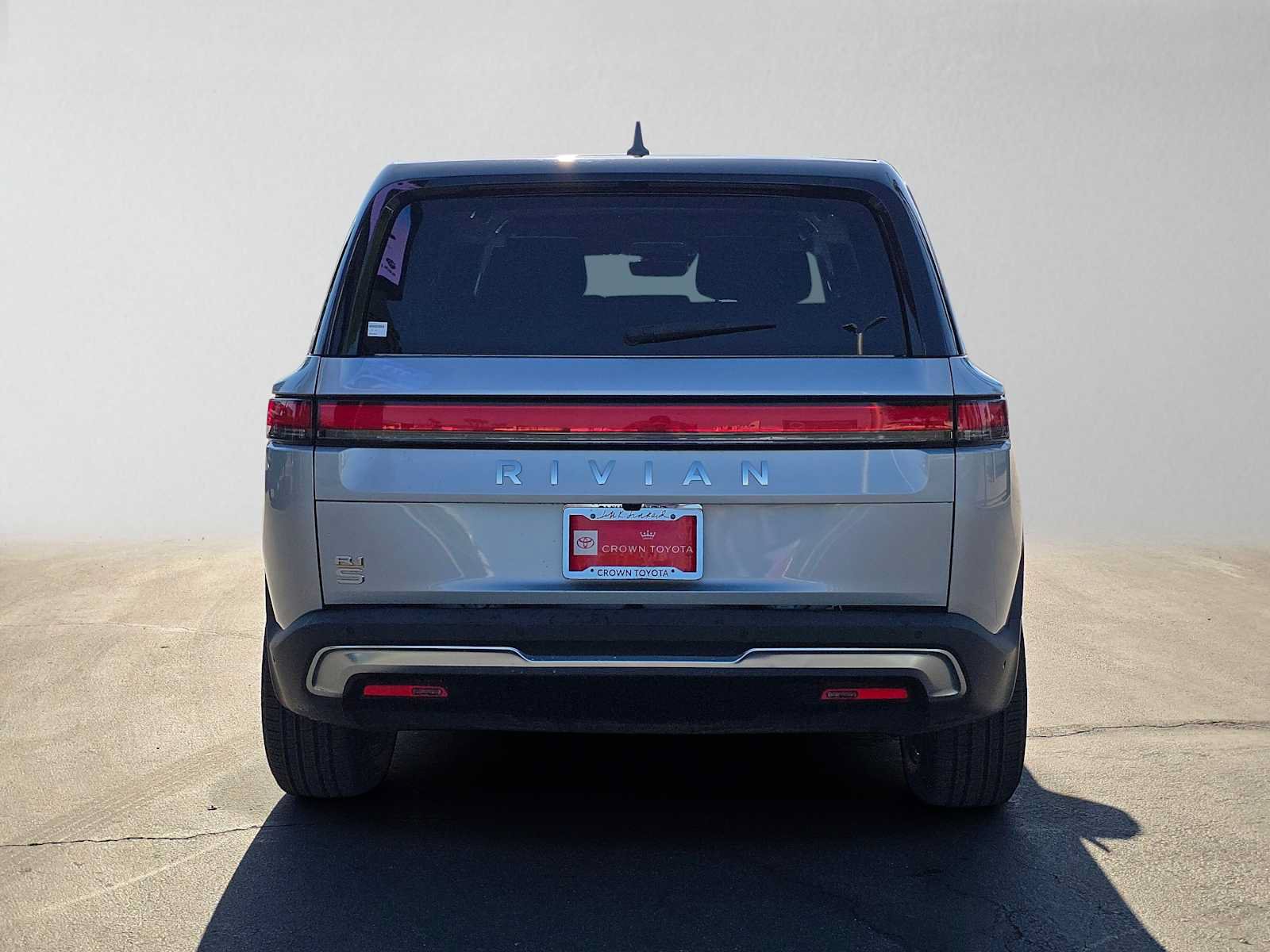 Used 2023 Rivian R1S Adventure Quad AWD/4WD image 4