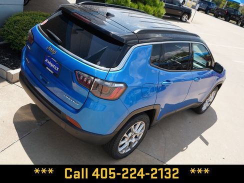 Used 2025 Jeep Compass Limited AWD/4WD image 15