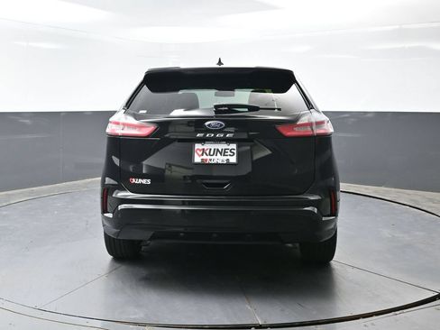 Used 2022 Ford Edge ST-Line AWD/4WD image 12