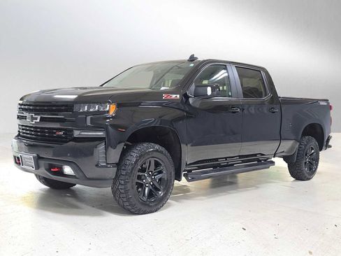 Used 2021 Chevrolet Silverado 1500 LT Trail Boss w/ Convenience Package II image 7