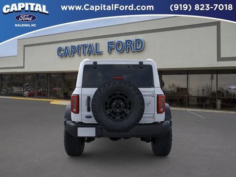 New 2026 Ford Bronco Outer Banks w/ Sasquatch Package AWD/4WD image 5