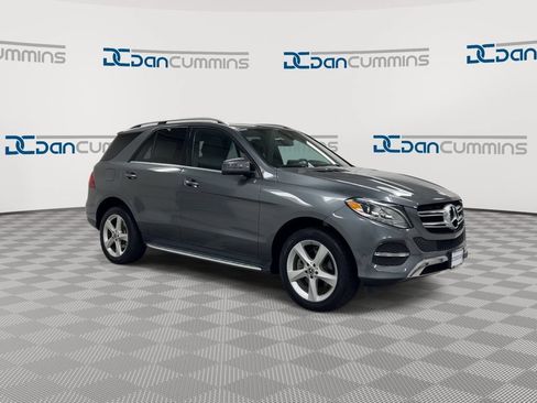 Used 2017 Mercedes-Benz GLE 350 4MATIC image 2