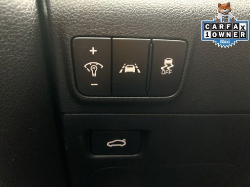 Used 2023 Kia K5 GT-Line image 13