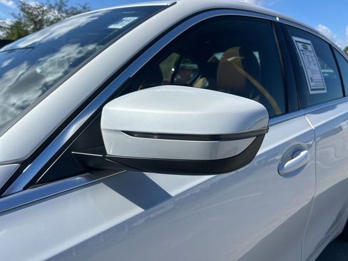 Used 2025 BMW 330i xDrive Sedan image 21