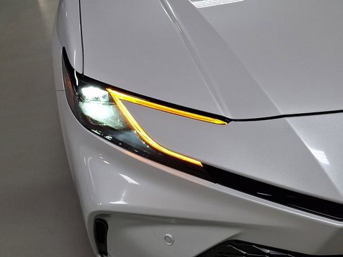 New 2026 Toyota Camry XLE FWD image 6